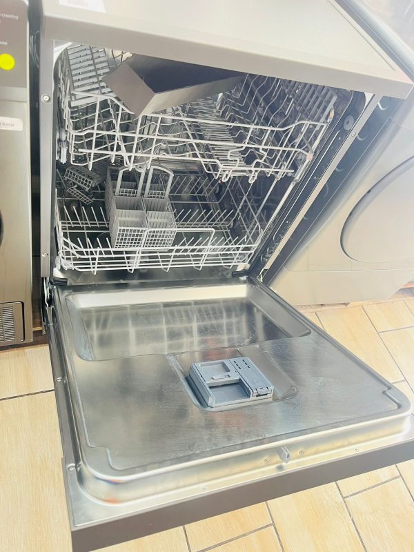 HISENSE H13DETG 13 PLACE  DISHWASHER - Image 3