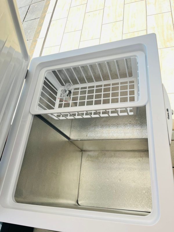 DEFY DMF470 210L CHEST FREEZER - Image 4