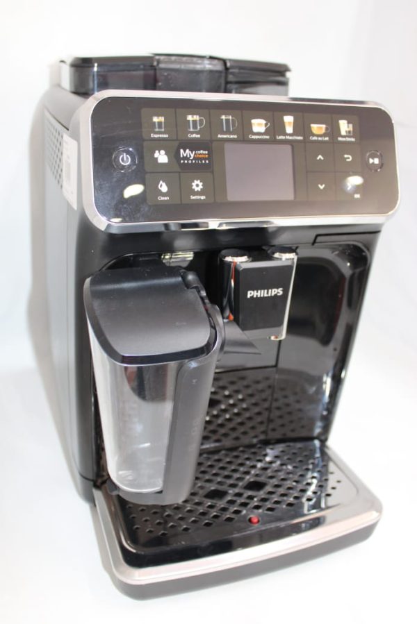 PHILLIPS FULLY AUTOMATIC ESPRESSO MACHINE 5400 SERIES-BLACK - Image 3