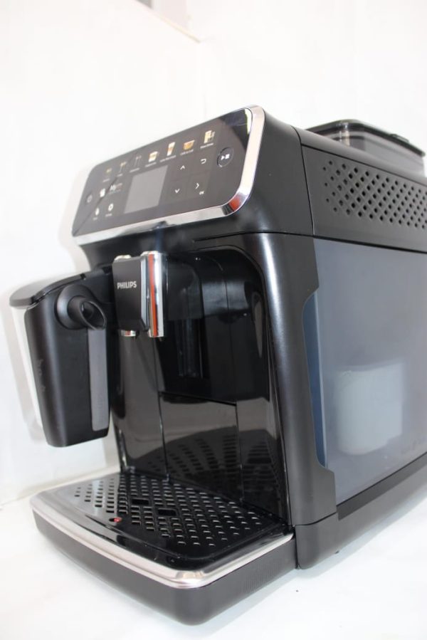 PHILLIPS FULLY AUTOMATIC ESPRESSO MACHINE 5400 SERIES-BLACK - Image 6
