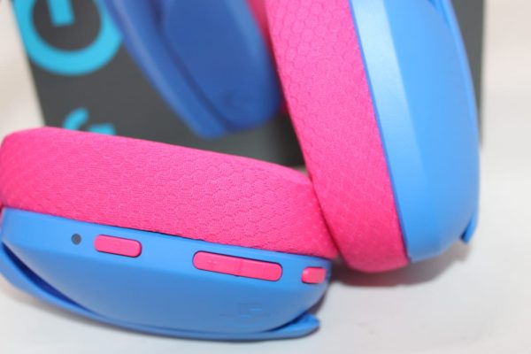 LOGITECH G435 LIGHTSPEED WIRELESS GAMING HEADPHONES