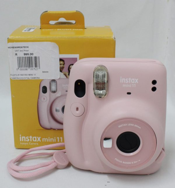 Fujifilm Instax Mini 11 Instant Camera - Blush Pink
