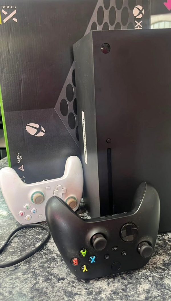 XBOX SERIES X 1TB GAMING CONSOLE - Image 3
