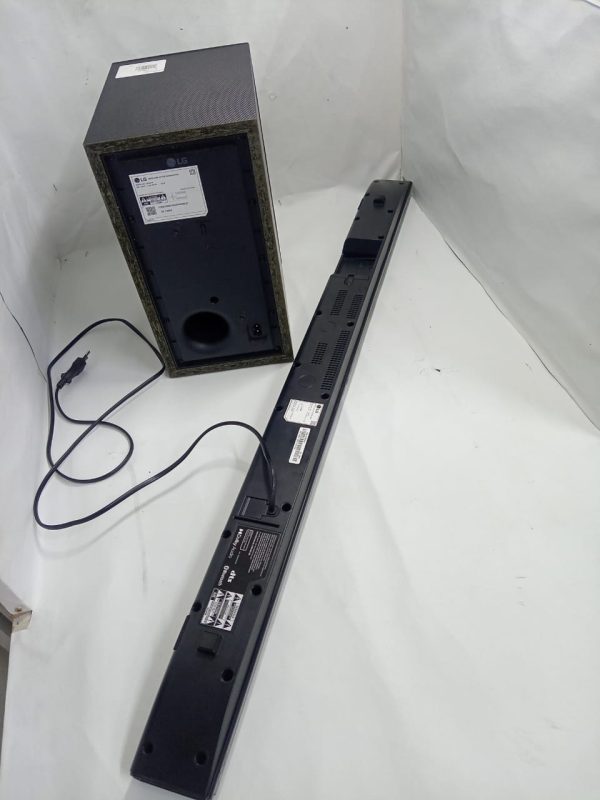 LG SQC2 2.1Ch 300W Soundbar with Wireless Subwoofer and Bluetooth - Image 2