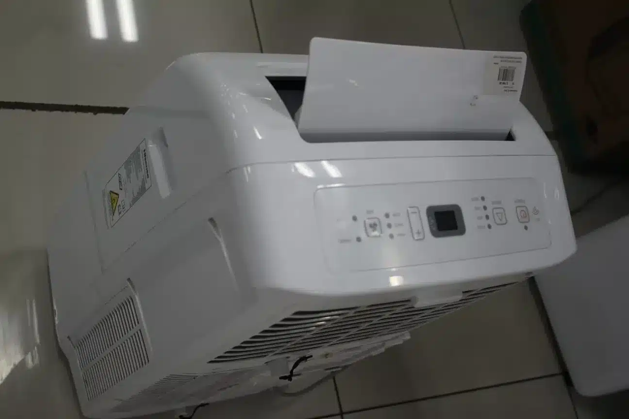 Hisense Smart Portable Air Conditioner - Image 3