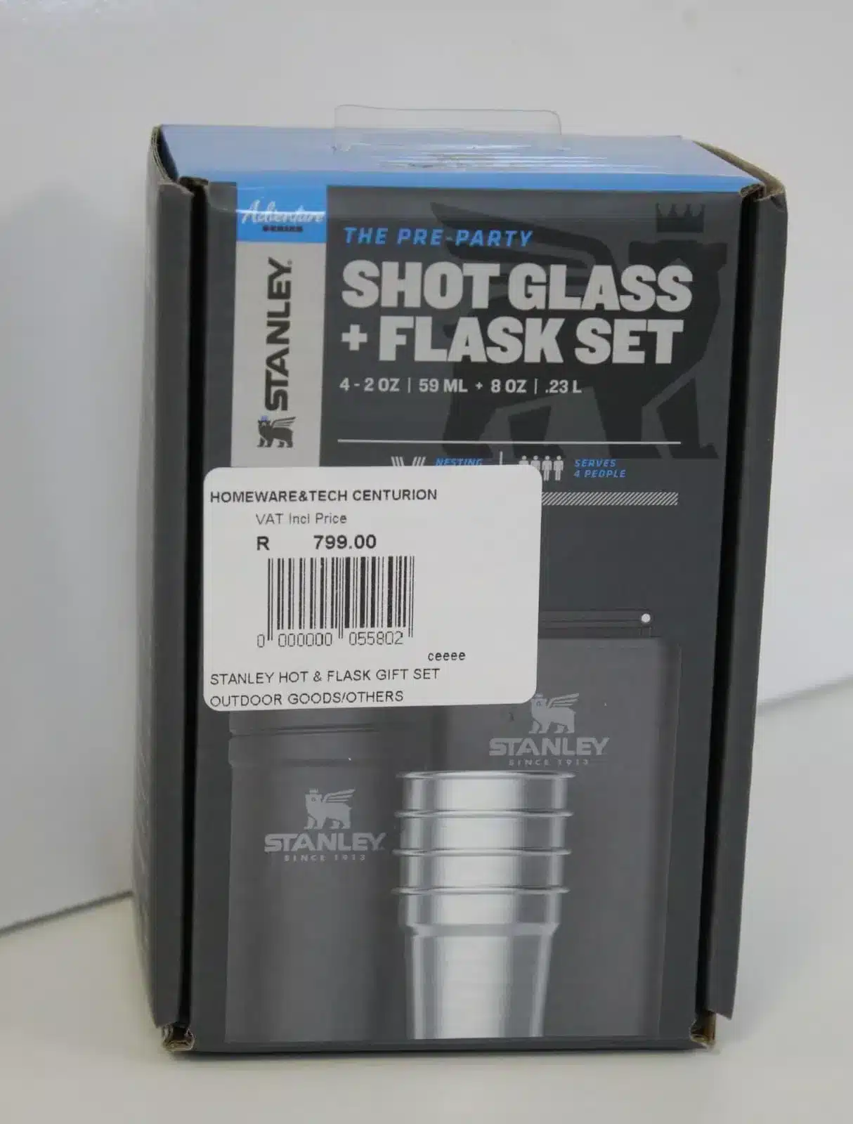 Stanley The Pre-Party Shotglass and Flask Set