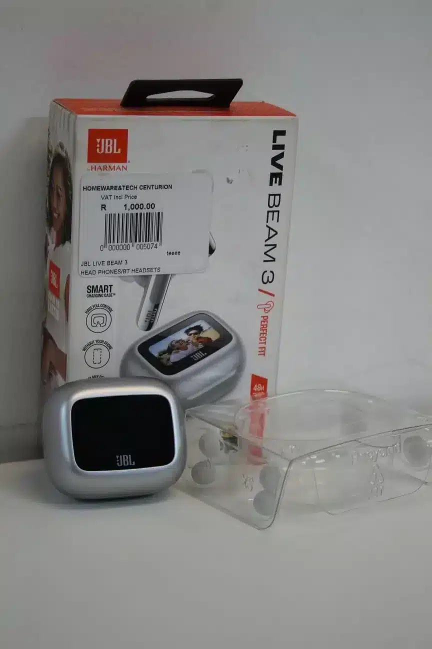 soundcore P41i Noise Cancelling Earbuds - Image 2