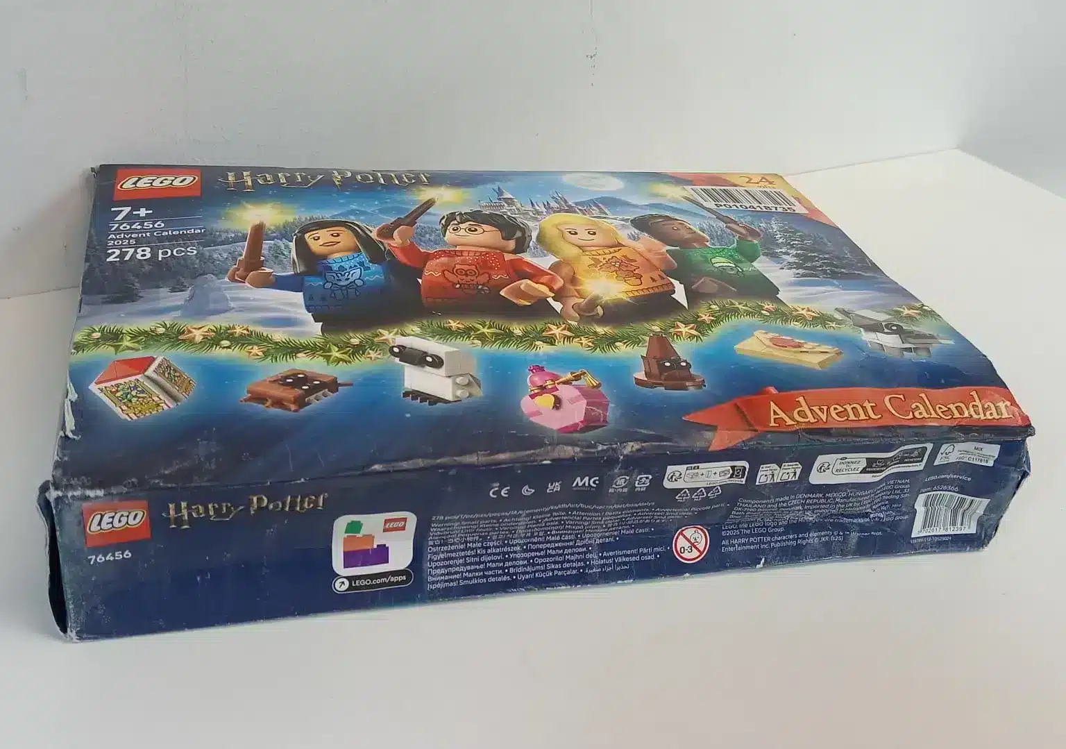 LEGO Harry Potter Hogwart Castle Boathouse 76426 - Image 3