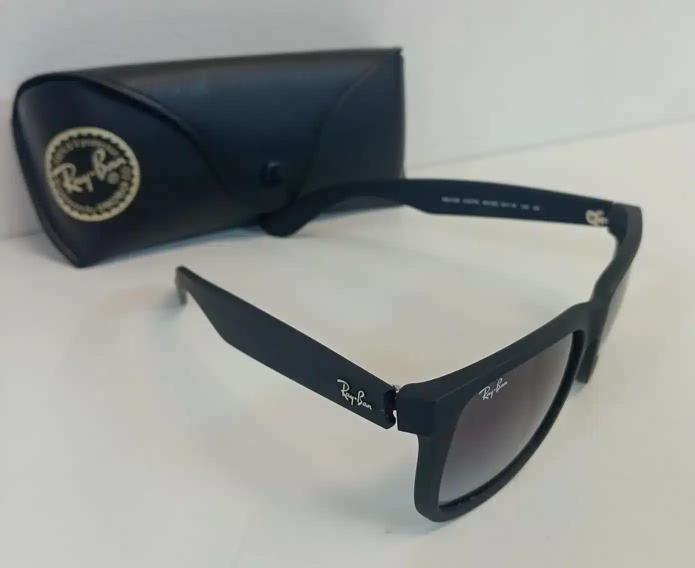 Ray-Ban Justin Sunglasses