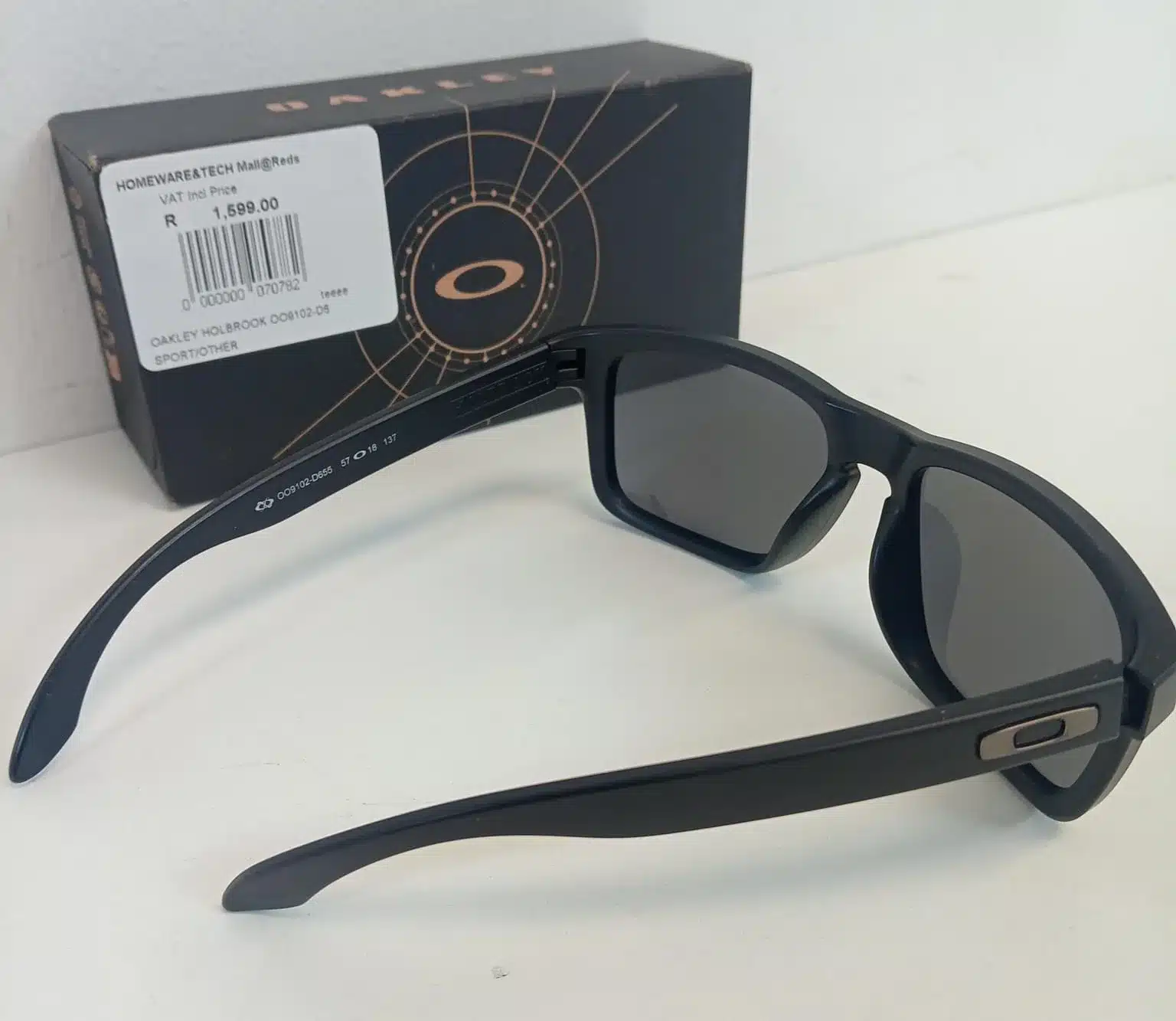 Oakley Holbrook OO9102-D6 Sunglasses - Image 2
