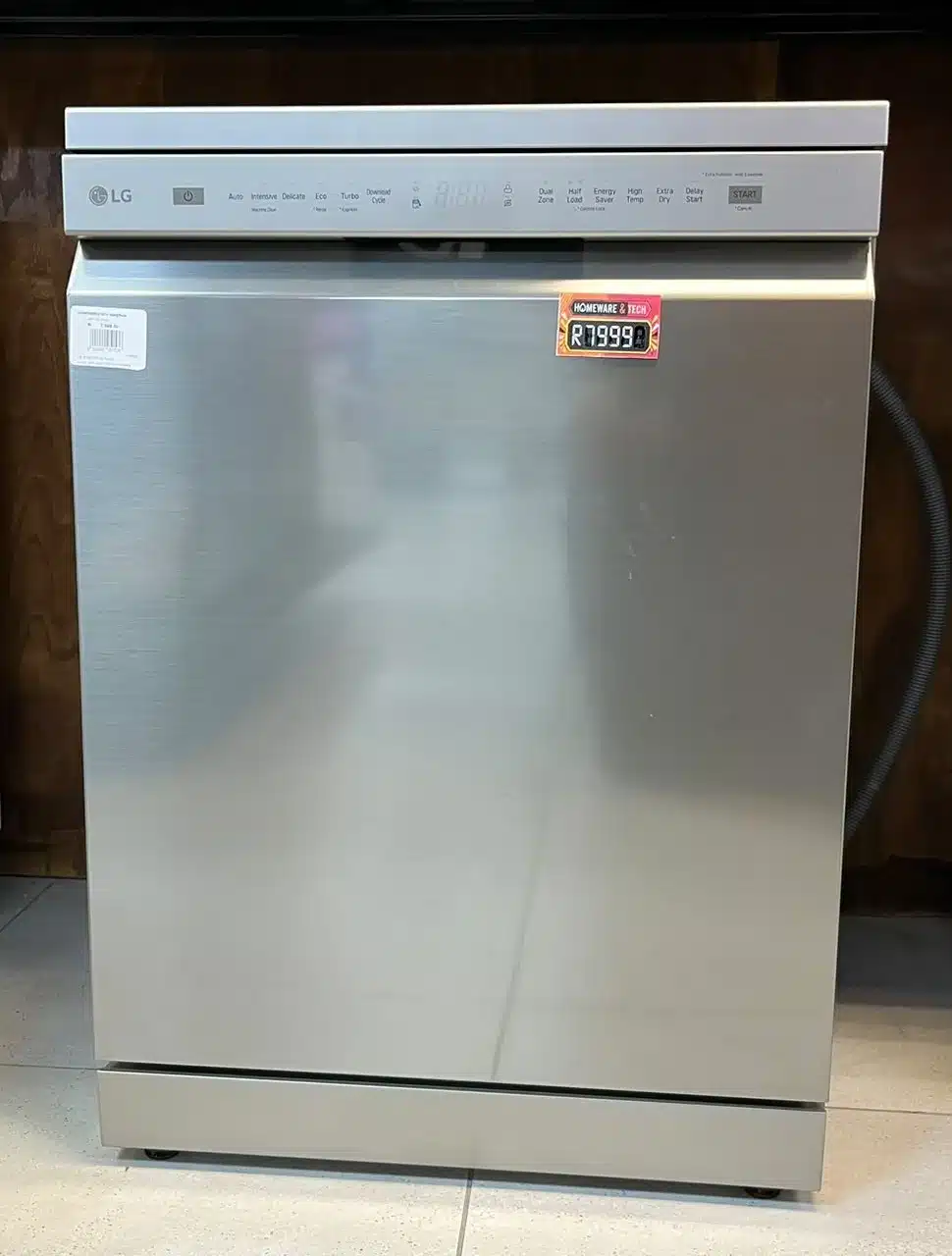 LG 14 place A++ Silver QuadWash Dishwasher