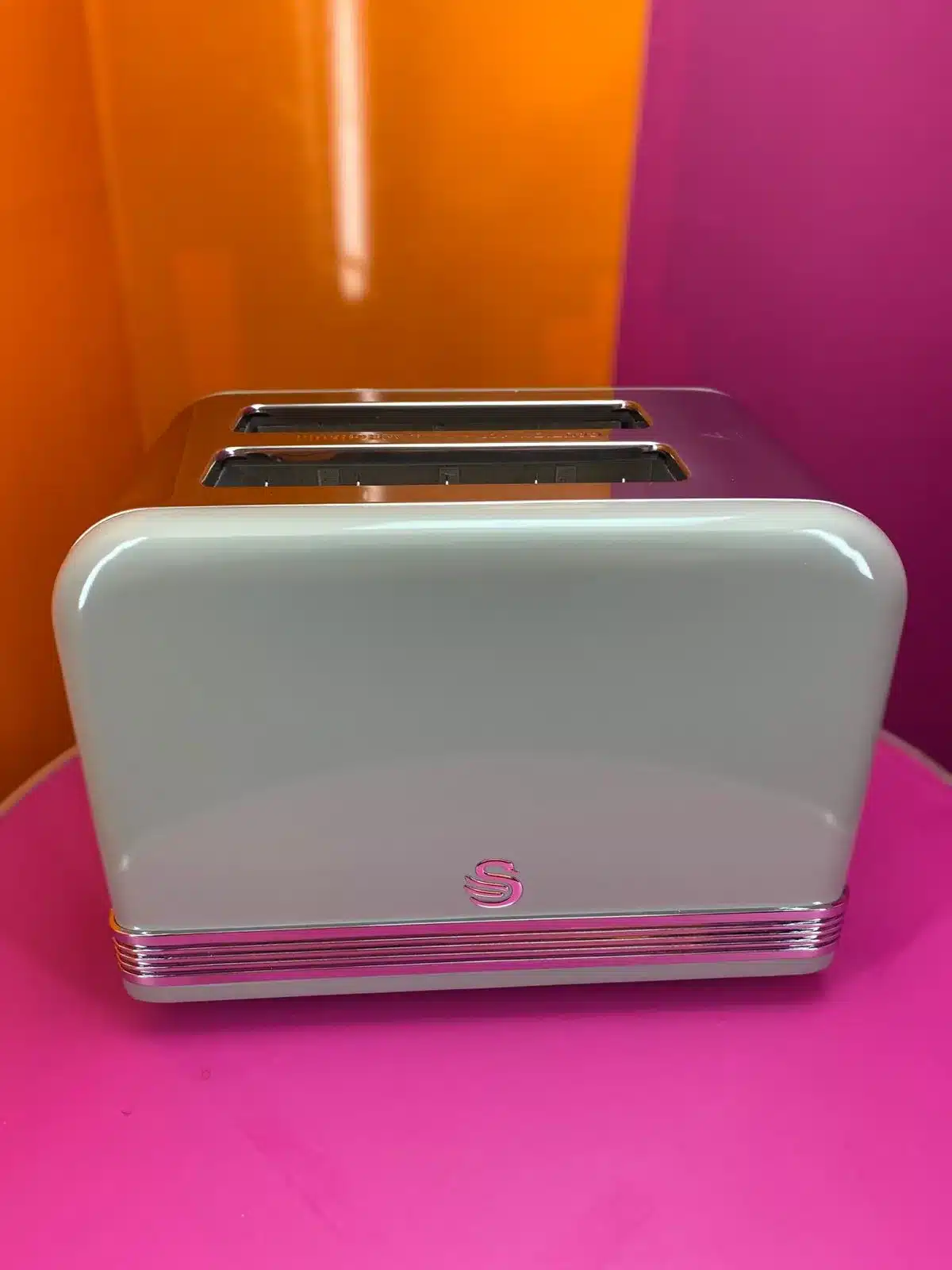 Swan 2 Slice Grey Retro Toaster - Image 3